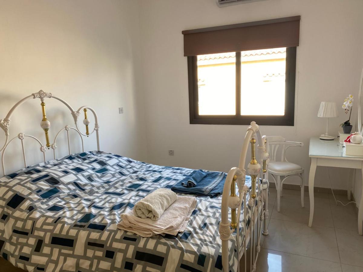 Two Bedroom Duplex :Mountain And Sea View Larnaca Exterior foto