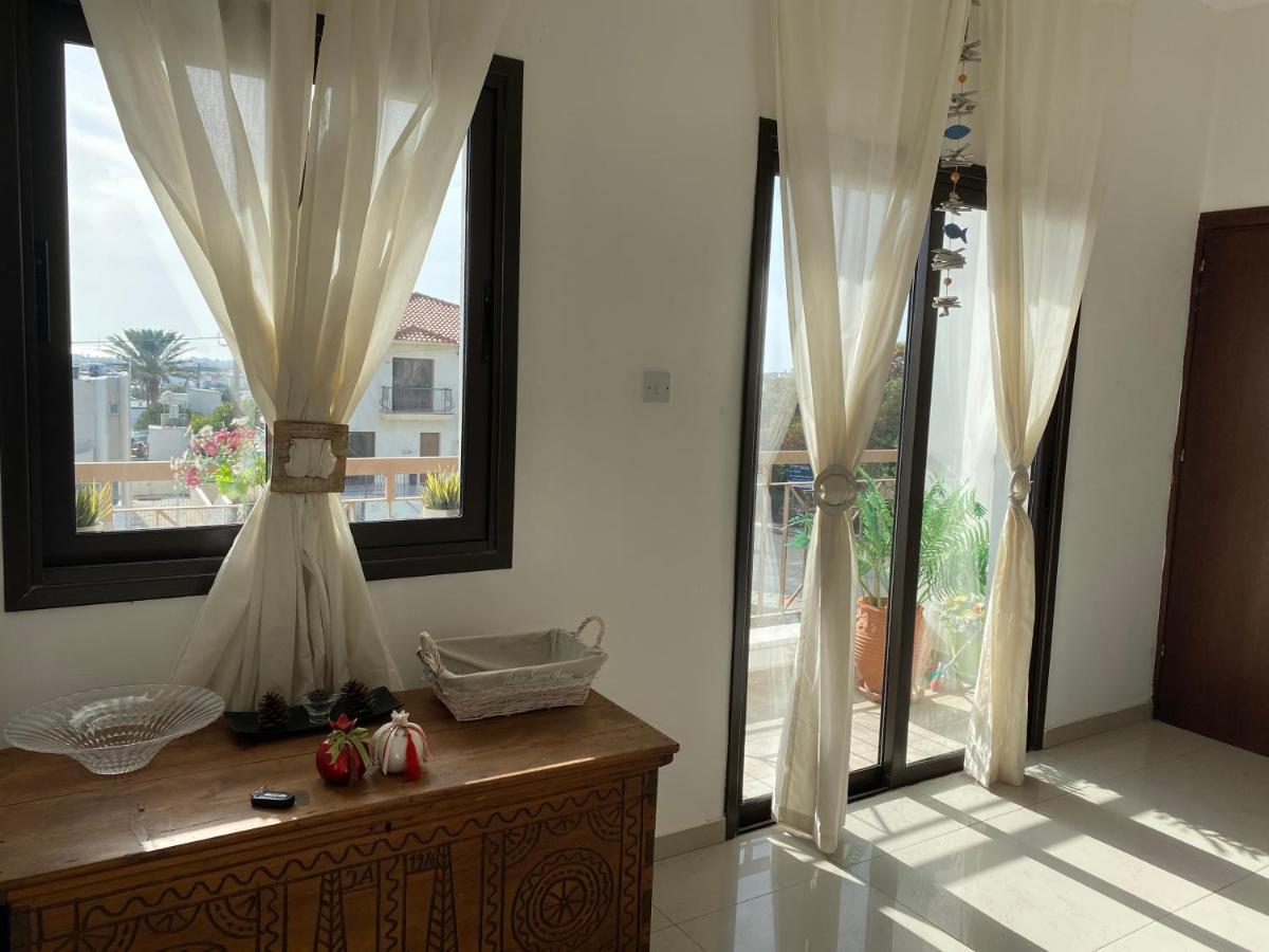 Two Bedroom Duplex :Mountain And Sea View Larnaca Exterior foto